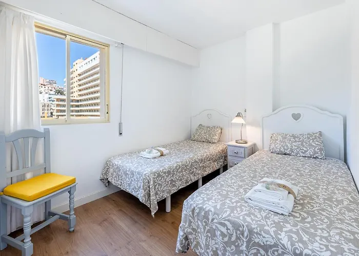 797 - Amplio Piso Con Terraza En Primera Linea De Playa Apartment *