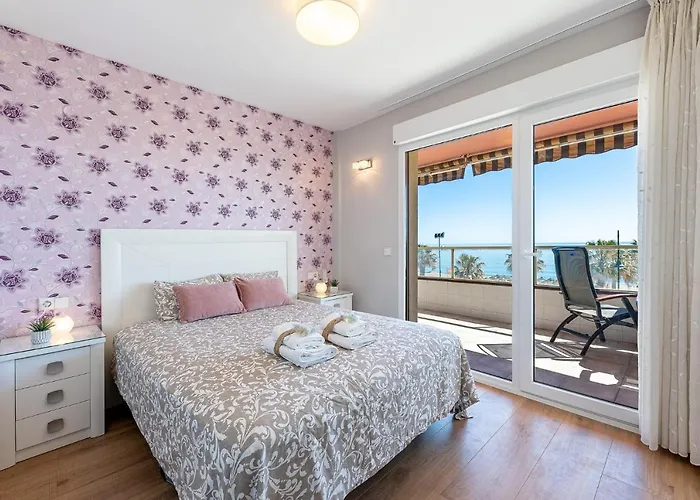 Apartment 797 - Amplio Piso Con Terraza En Primera Linea De Playa