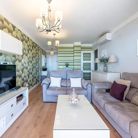 797 - Amplio Piso Con Terraza En Primera Linea De Playa *